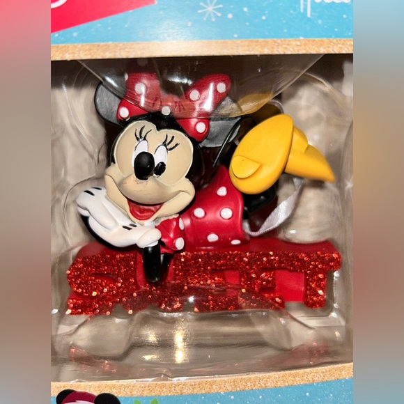 Minnie Mouse holiday ornament - Picture 3 of 7